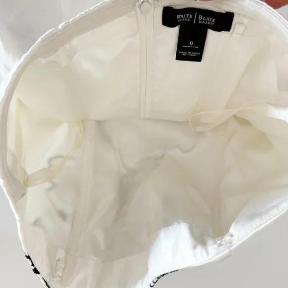 Vintage Y2K White House Black Market White Floral Strapless Corset Top Size 0 - Picture 6 of 6